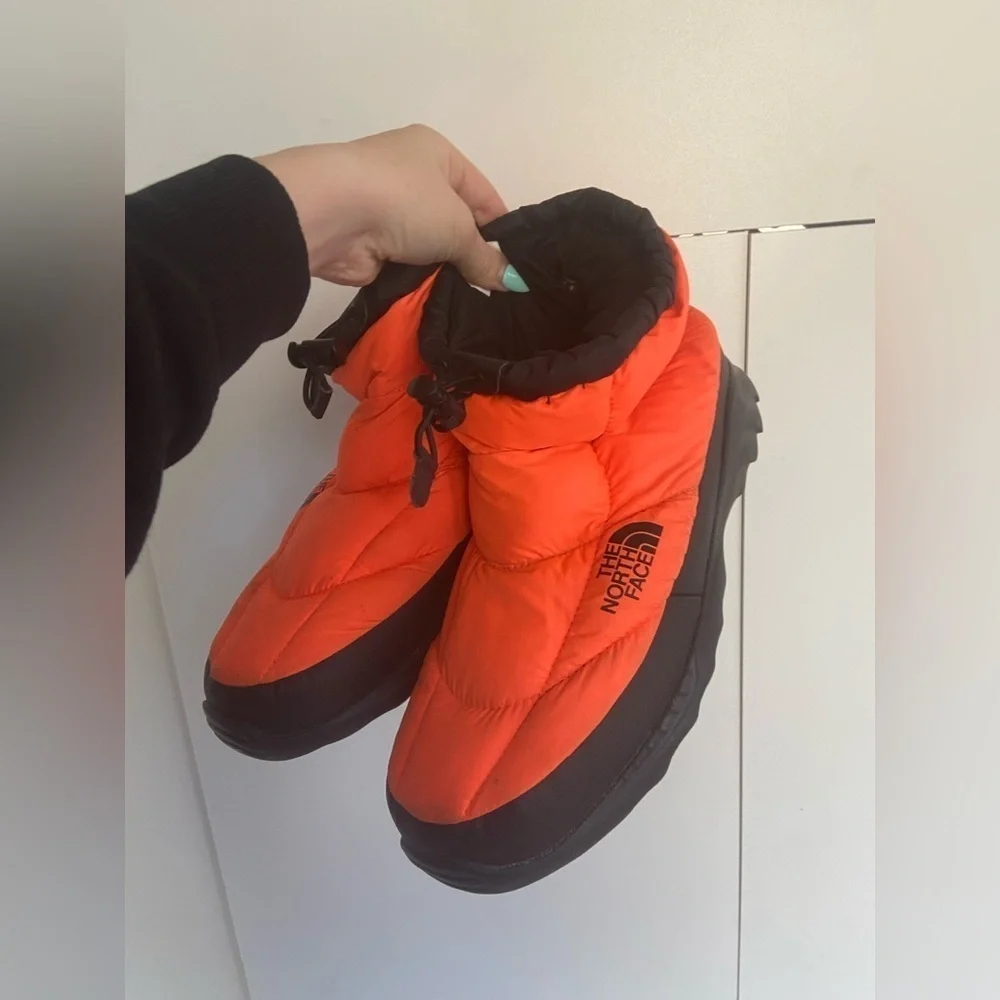 Supreme x TNF The North Face Leaves Nuptse Bootie Orange Box Logo Size 11